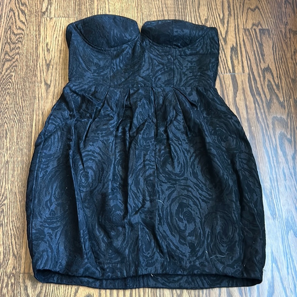 Forever 21 Medium Mini Strapless Dress